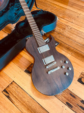 Load image into Gallery viewer, Vertigo model A