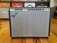 Load image into Gallery viewer, Fender 1979 Twin Reverb Silverface