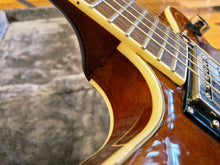 Load image into Gallery viewer, Gretsch BT-2S