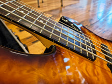 Load image into Gallery viewer, Fender Jazz Bass 24V Deluxe Series