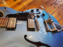 Load image into Gallery viewer, Guild Starfire I DC (Pelham Blue)