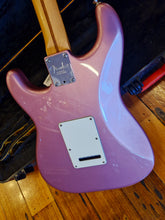 Load image into Gallery viewer, Fender USA Standard 2015 - Refinished