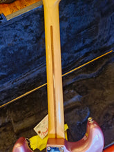 Load image into Gallery viewer, Fender USA Standard 2015 - Refinished