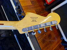 Load image into Gallery viewer, Squire Classic Vibe VI - 2016