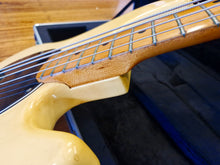 Load image into Gallery viewer, Vintage Musicman Stingray 1979