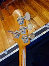 Load image into Gallery viewer, Vintage Musicman Stingray 1979