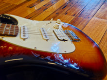 Load image into Gallery viewer, Peavey Raptor Plus Series - Sunburst