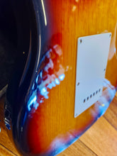 Load image into Gallery viewer, Peavey Raptor Plus Series - Sunburst