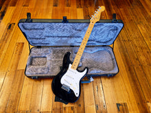 Load image into Gallery viewer, 1983 Dan Smith Era Fender Stratocaster - Black
