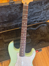Load image into Gallery viewer, Fender Tom Delonge Stratocaster - 2002