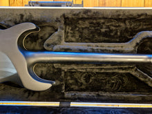 Load image into Gallery viewer, LTD MH-400B Black Satin