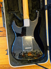 Load image into Gallery viewer, Fender Stratocaster