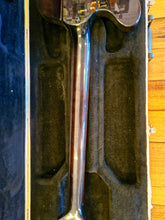 Load image into Gallery viewer, Epiphone Thunderbird Pro 5