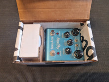Load image into Gallery viewer, Strymon BlueSky Reverb