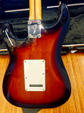 Load image into Gallery viewer, Fender Player Stratocaster MN 3TS - 2020