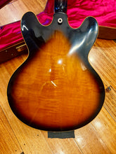 Load image into Gallery viewer, 1993 Gibson ES-335 – Vintage “Good Wood” Era