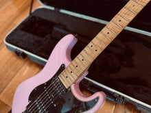 Load image into Gallery viewer, Charvel Pro-Mod So-Cal Style 1