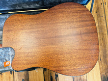 Load image into Gallery viewer, Cort MR-100 NS