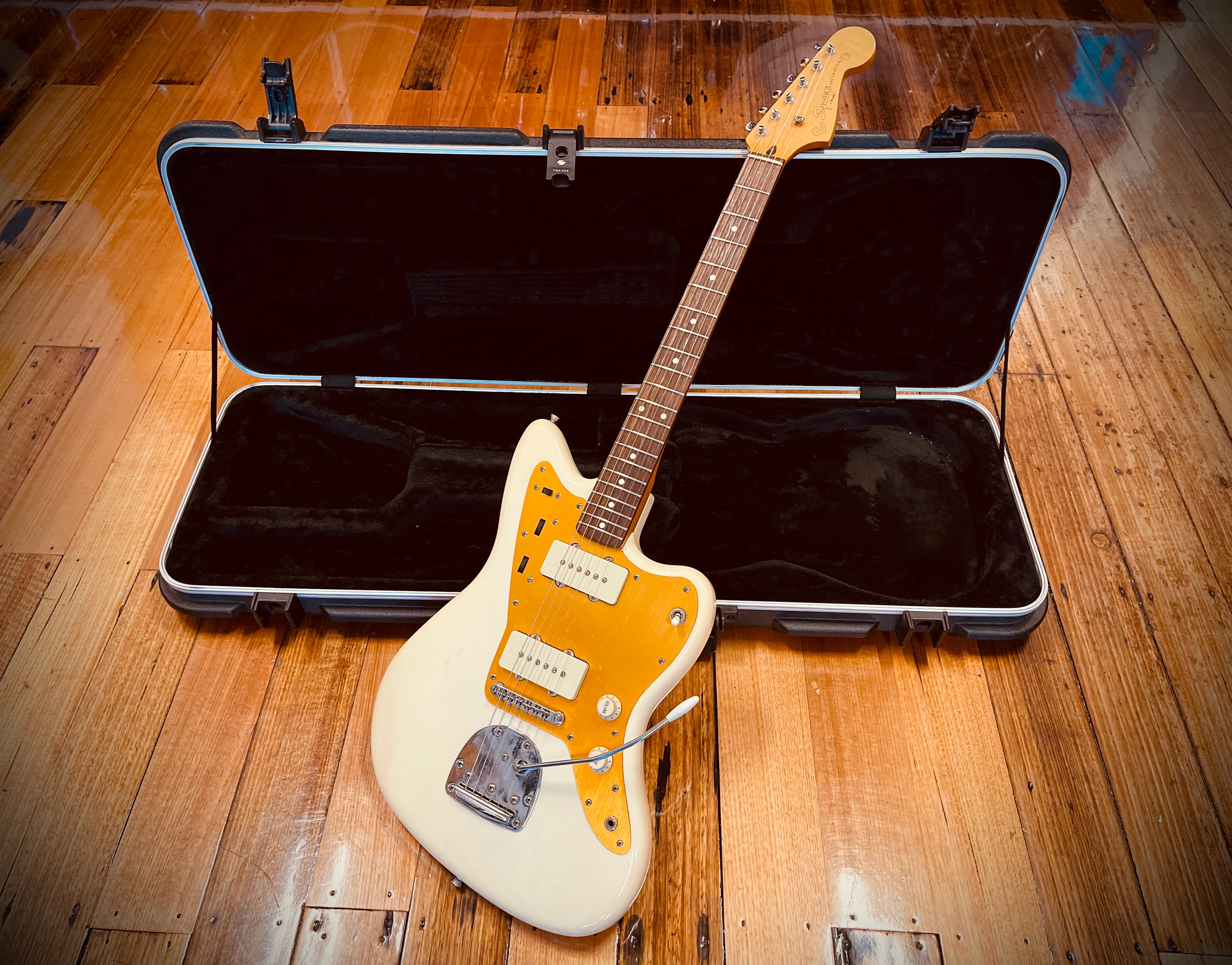 ⭐︎大幅値下げ】Squier J.Mascis Jazzmaster【生産終了品】