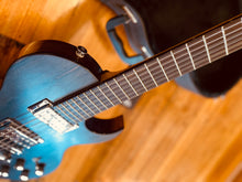 Load image into Gallery viewer, Vertigo model A