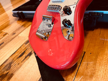 Load image into Gallery viewer, Fender Classic Series '60s Jaguar