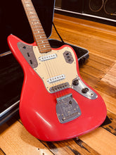 Load image into Gallery viewer, Fender Classic Series '60s Jaguar