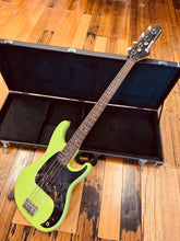 Load image into Gallery viewer, Ibanez Roadstar II – 1986 (Japan)