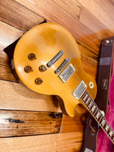 Load image into Gallery viewer, Gibson Les Paul "Pre Historic"
