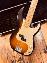Load image into Gallery viewer, Fender Precision Bass