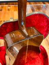 Load image into Gallery viewer, Gibson heritage