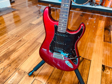 Load image into Gallery viewer, Fender American standard