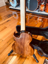 Load image into Gallery viewer, Vertigo model A