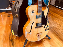 Load image into Gallery viewer, Gibson ES-175 (1968)