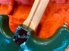 Load image into Gallery viewer, Fender Stratocaster Eric Clapton 1989