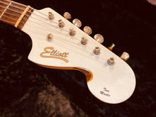 Load image into Gallery viewer, Elliott Peter Stroud Tonemaster