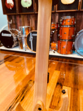 Load image into Gallery viewer, Ormsby Futura GTR 7