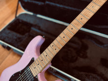 Load image into Gallery viewer, Charvel Pro-Mod So-Cal Style 1