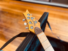 Load image into Gallery viewer, Malinoski 107