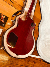 Load image into Gallery viewer, Gibson Les Paul Studio