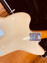 Load image into Gallery viewer, Squier J Mascis Jazzmaster
