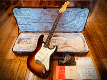 Load image into Gallery viewer, Fender American Ultra Stratocaster