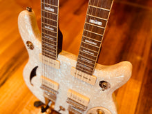 Load image into Gallery viewer, Italia Rimini Double Neck