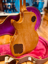 Load image into Gallery viewer, Gibson Les Paul "Pre Historic"
