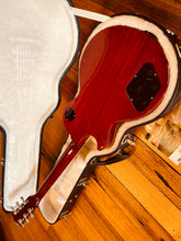 Load image into Gallery viewer, Gibson Les Paul standard plus