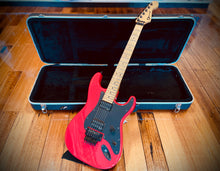 Load image into Gallery viewer, Charvel So-Cal super strat