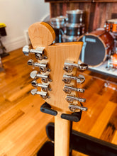 Load image into Gallery viewer, Vertigo model A