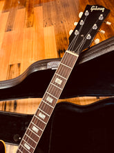 Load image into Gallery viewer, Gibson ES-330 (1969)