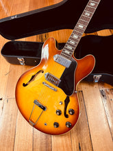 Load image into Gallery viewer, Gibson ES-330 (1969)