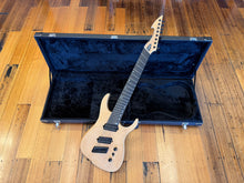 Load image into Gallery viewer, Ormsby Hype GTR 8 Multi-Scale