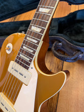 Load image into Gallery viewer, Tokai Love Rock Gold Top – P90